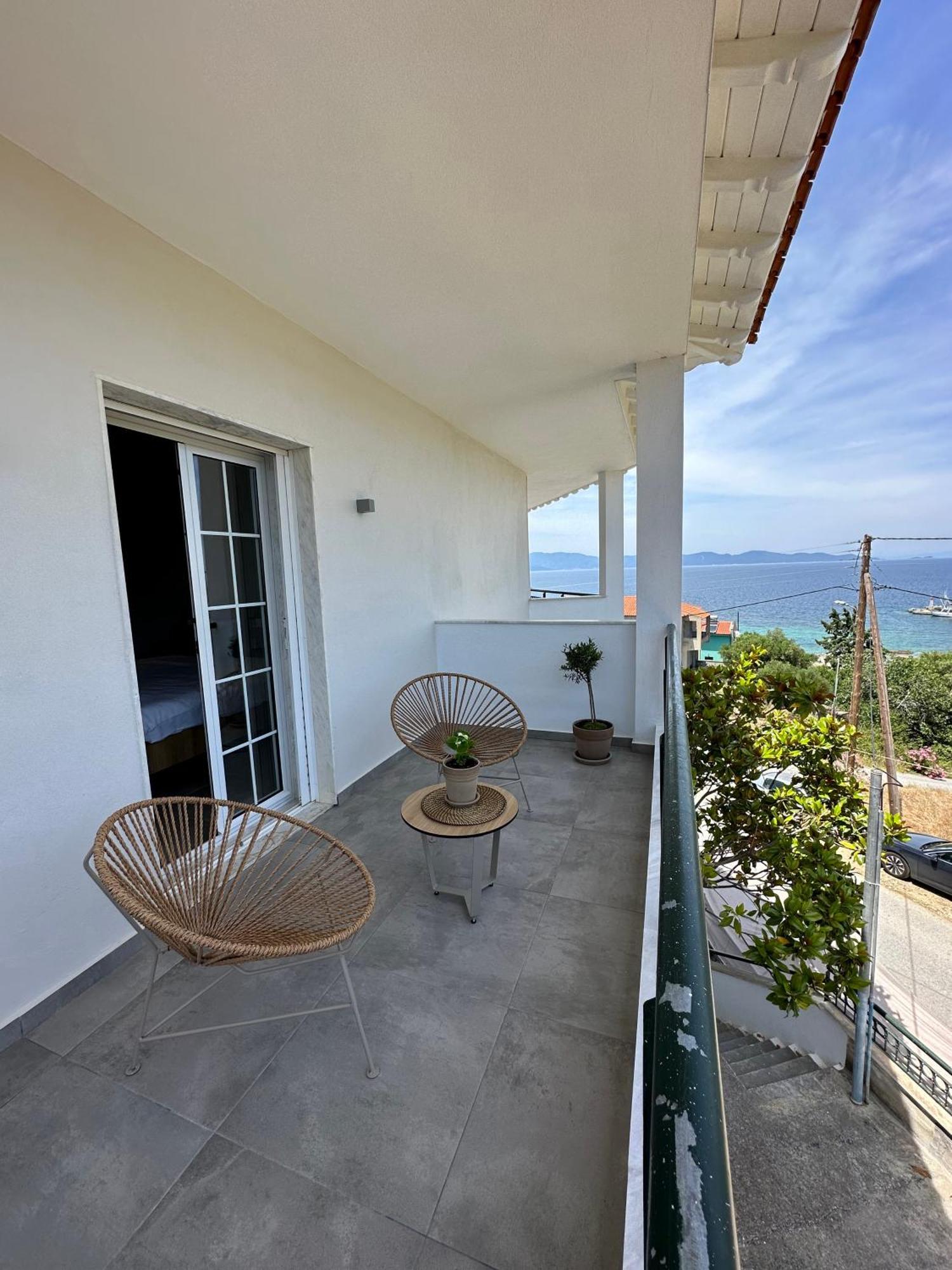 Villa Eleni Greece - Wonderful Sea View Studios Nea Roda Ngoại thất bức ảnh